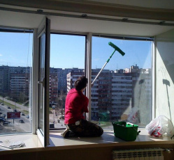 Мытье окон в однокомнатной квартире Каргат